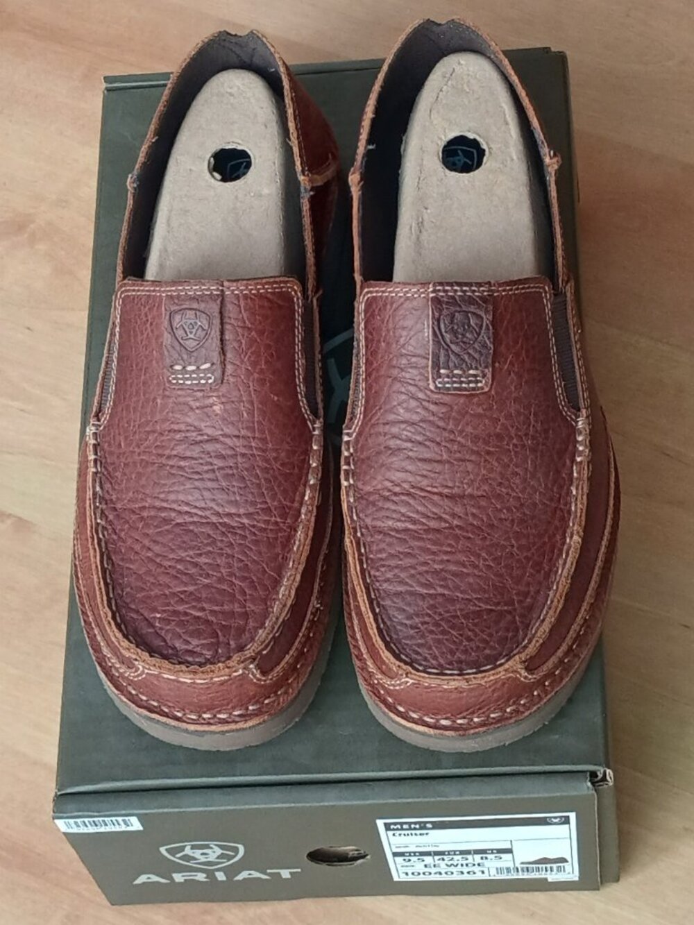 Ariat Men's Cruiser in Rich Clay color